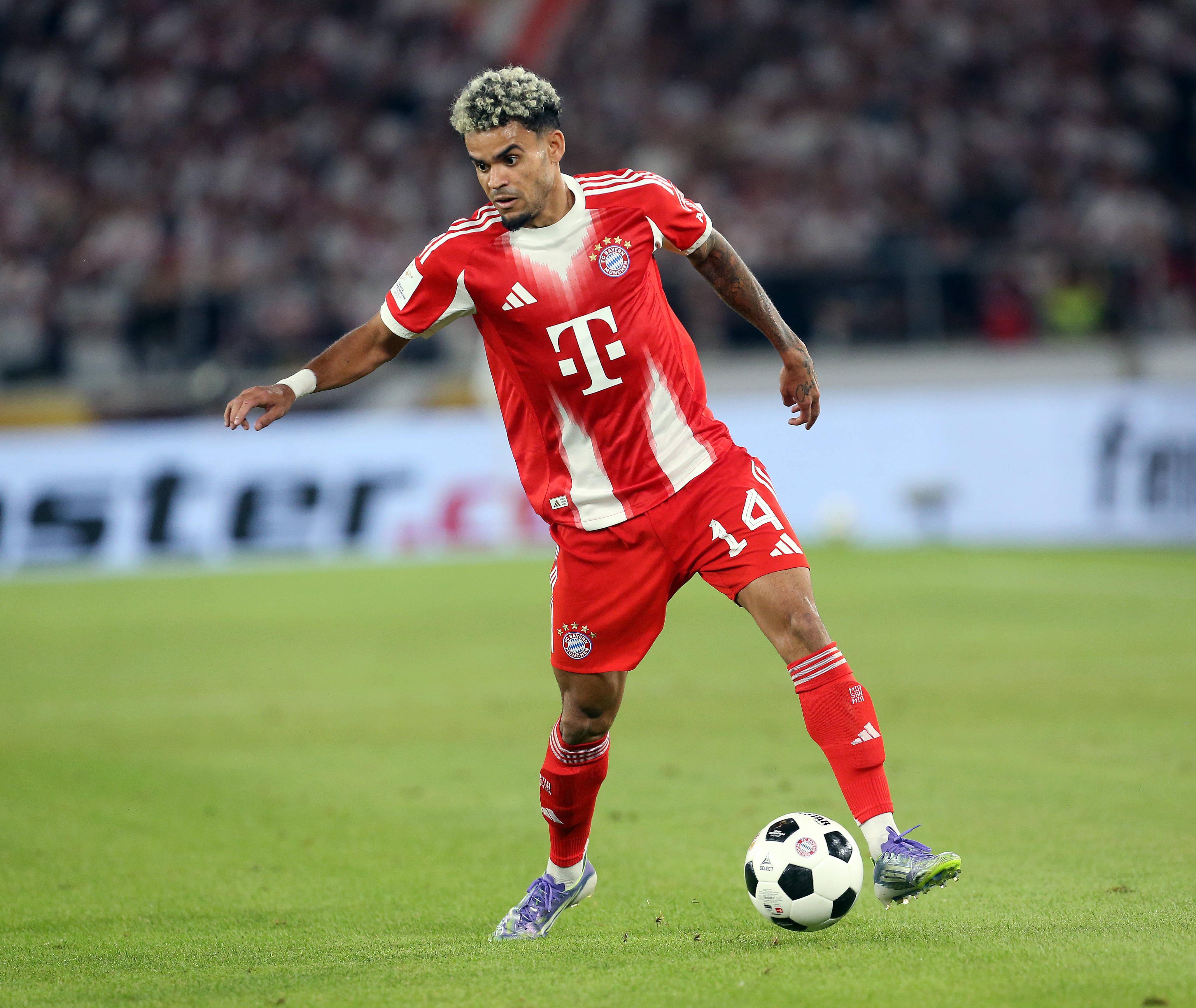 无缝衔接！加盟拜仁后，路易斯-迪亚斯4场比赛已直接参与5球